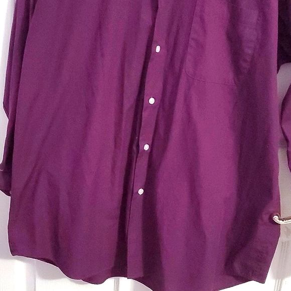 Croft & Barrow Classic Fit Plum Long Sleeve Button Down Shirt Office Event M - Picture 3 of 10
